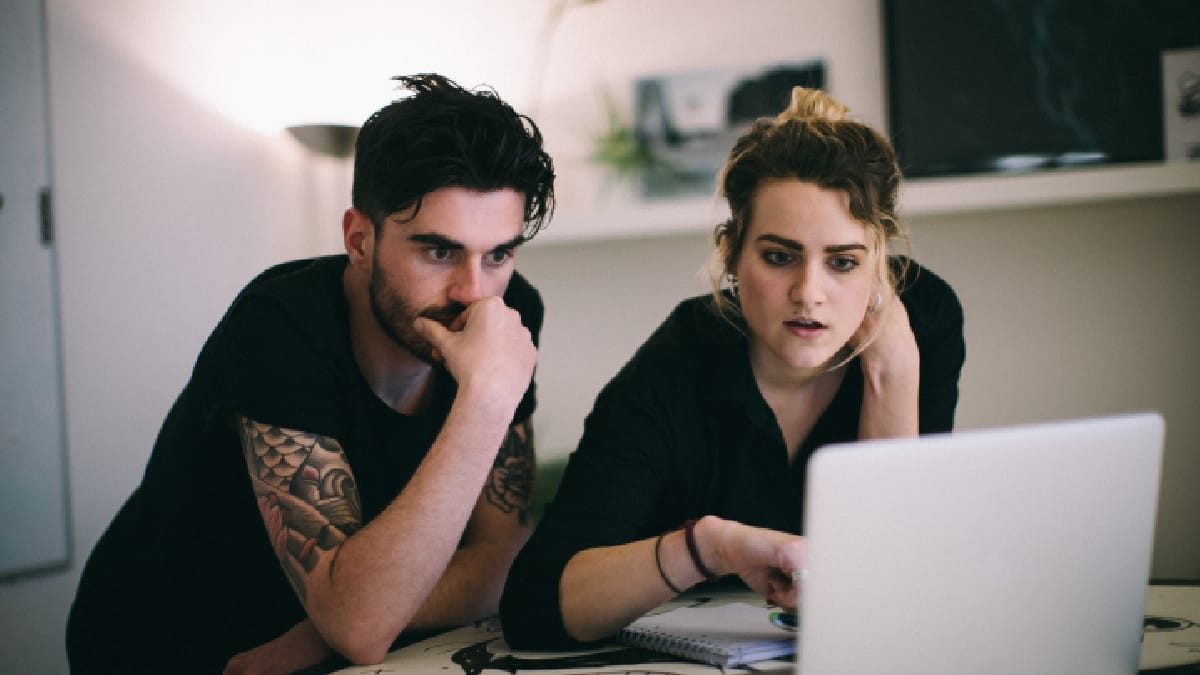vérifier un compte après un piratage